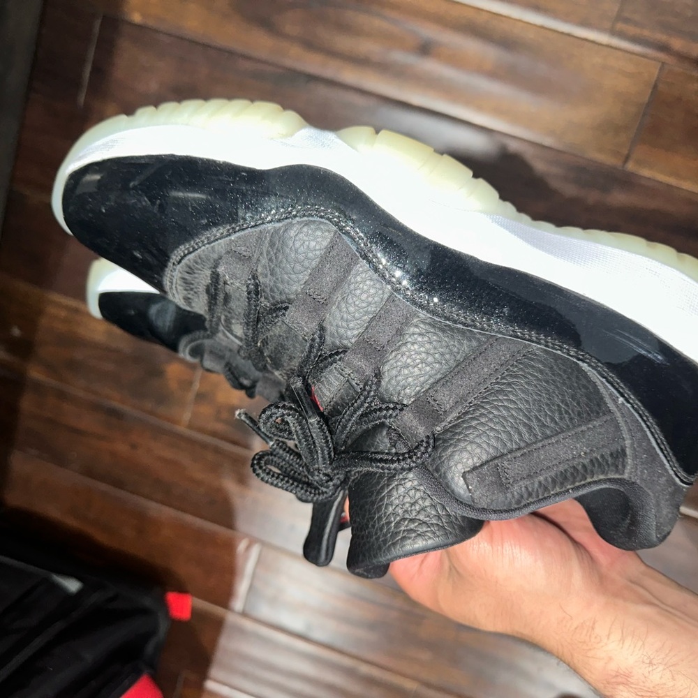 Jordan retro 11 low “72-10”